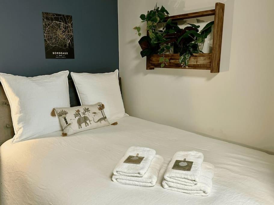 Apartment Le Poete - Confort - Parking Prive - Wifi Gradignan