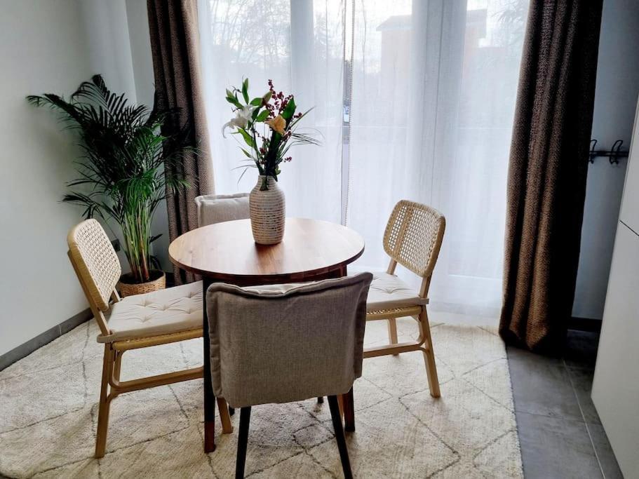 Apartment Le Poete - Confort - Parking Prive - Wifi